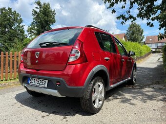 Dacia Sandero Stepway 1.6i - 3