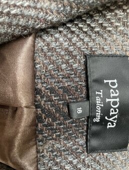 Nový, vlněný kabátek. - 3