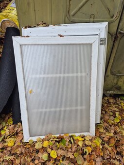 Prodam stresni svetlik - 3