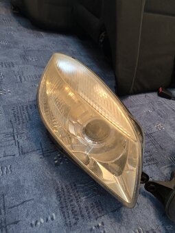 Přední světla s čočkou Škoda fabia 2, předfacelift. - 3