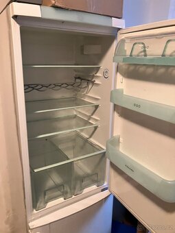 Lednička s mrazákem - REZERVOVÁNO - 3