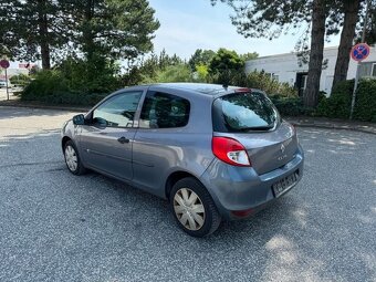 Renault Clio III 1.2 Exprese - 3