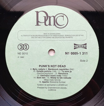 Punk's Not Dead - 3