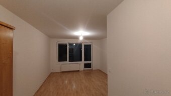 Nabízím malířské práce - malování bytů. - 3