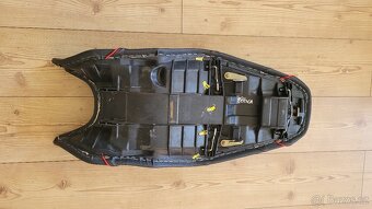 Sedlo na Honda Hornet 600 - 3