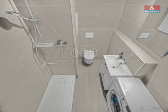 Pronájem bytu 1+kk, 30 m², Hradec Králové, ul. tř.E.Beneše - 3