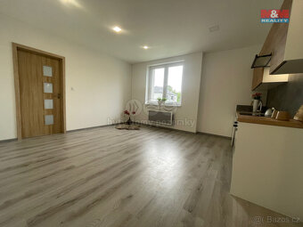 Pronájem bytu 2+kk, 46 m², Ostrava, ul. Zárubecká - 3