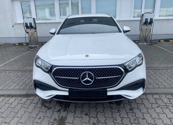 Mercedes-Benz E 300 T AMG Line Advanced Hybrid - 3