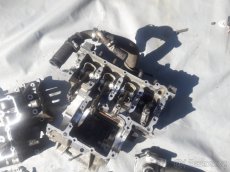 Yamaha R6 99-02 motor díly - 3