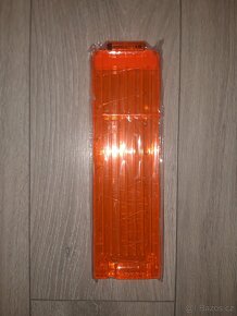 Nerf - nový zásobník na 18 nábojů průhledný oranž. - 3