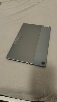 Dotykový tablet Lenovo Tab M10 (3rd Gen) 4 GB / 64 GB + obal - 3