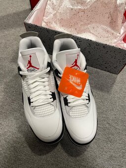 Jordan 4 white cement - 3