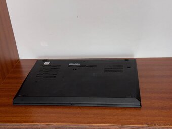 Lenovo ThinkPad T490 i5, 16GB RAM, 512GB SSD, 4G, FHD Touch - 3