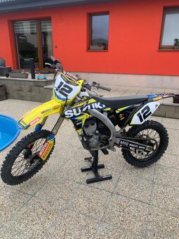 Suzuki 250 Rmz - 3