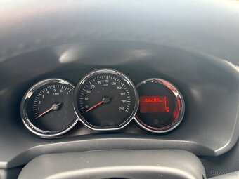 Dacia Sandero 0.9i Stepway Tempomat Navigace - 3