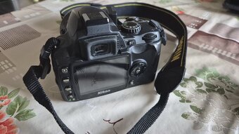 Fotoaparát Nikon - 3