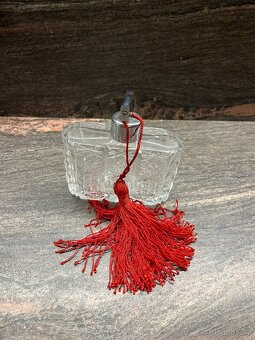 Nádoby na parfém - 3