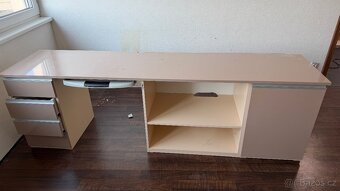 Stůl do pokoje béžová barva - 3