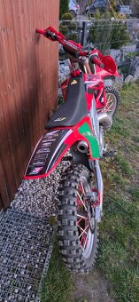 Honda cr 250 - 3