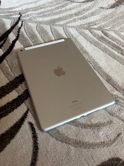 iPad 9. generace 64 GB - Cellular Silver - 3