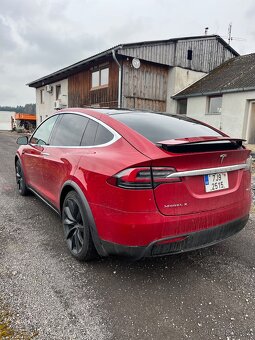 TESLA MODEL X 90D AWD ROK 2016 - 3