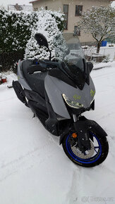 YAMAHA Xmax 125 - 3