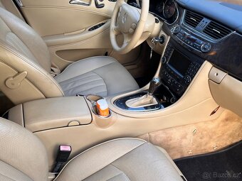 Mercedes-Benz CLS550 5.5l V8 Banán - 3