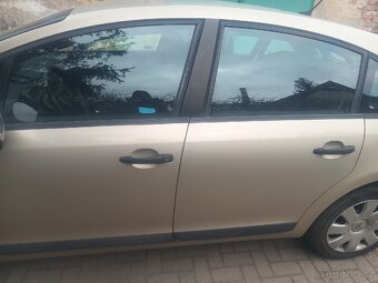 Citroen C4 1.4 16v - 3