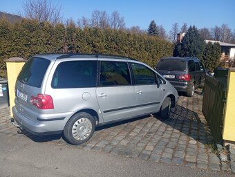 Prodám Volkswagen Sharan 2.0tdi - 3