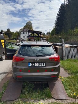 Kia Ceed 1.4i + LPG - 3