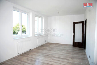 Pronájem bytu 2+kk, 46 m², Jičín, ul. Raisova - 3