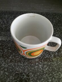 Retro hrnky různé - 3