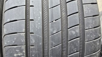 Letní pneu 245/40/19 Good Year - 3