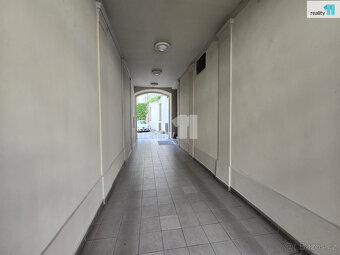 Pronájem mezonetového bytu 4+1, 127 m2 s parkováním, Anděl, - 3