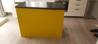 Kuhchyňské skříňky Ikea-ostrůvek. - 3