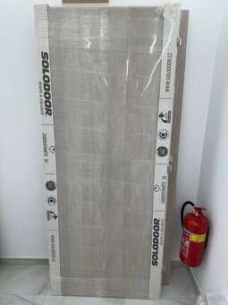Prodám nové dveře 197,5×80 a 197,5×60 – originál balení - 3