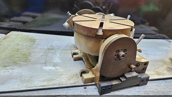 Dělící otočný a sklopný stůl. Průměr 200mm. - 3