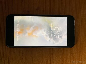 iPhone 7 32 GB - 3