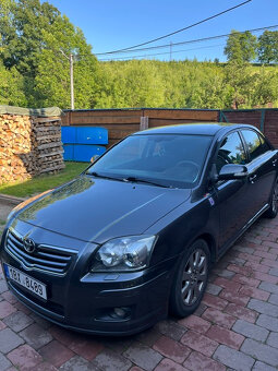 TOYOTA AVENSIS 1,8 BENZÍN 2007 SEDAN-REZERVACE - 3