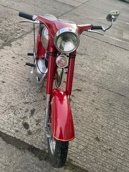 Jawa 250/559 - 3