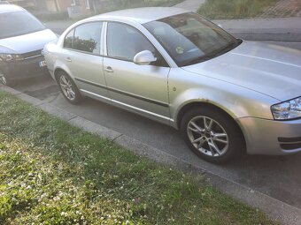 Prodám superb 1.9tdi 85kw 2007 rok. - 3
