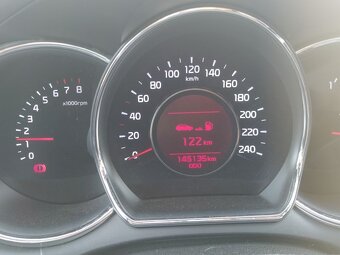 Kia ceed 1,6 benzín - 3