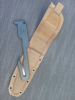 rescue řezák Gerber USA + pouzdro - PC 690 Kč - 3