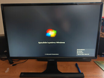 Monitor 24" Samsung S24E390HL - 3
