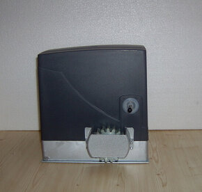Pohon pro posuvné brány do 600kg - 3
