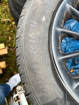 Sada kol BMW 5x120 225/55R16 - 3