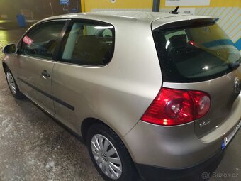 Prodám VW GOLF 5 1,4 55Kw 2005 ,Euro 4 - 3