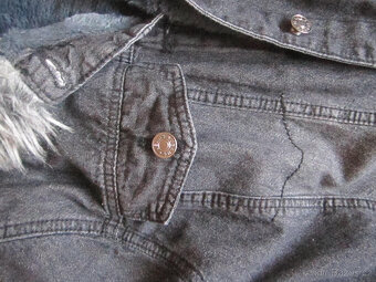 Zimní džínová bunda s kožíškem uvnitř, vel. M/38, jako nová - 3