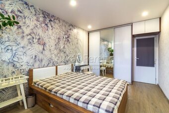 Prodej mezonetového bytu, dispozice 3+1/2xL, 74 m2, ul. Plze - 3