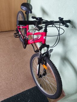 Dětské zánovní dětské jízdní kolo po holčičce - 3